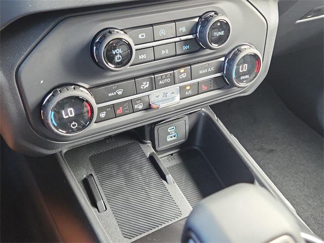 new 2025 Ford Bronco car, priced at $55,195