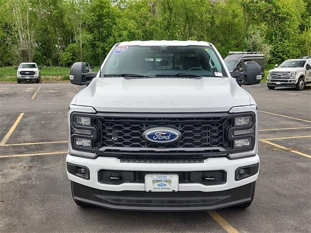 new 2024 Ford F-350 car, priced at $70,069