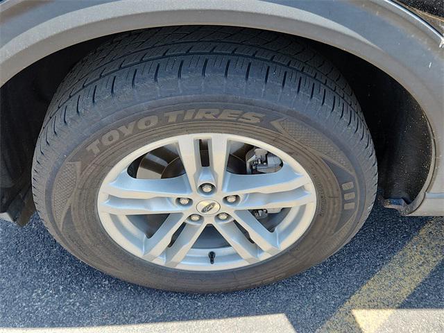 used 2021 Ford Explorer car