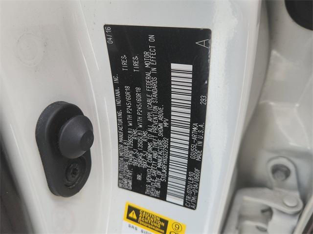 used 2016 Toyota Highlander car