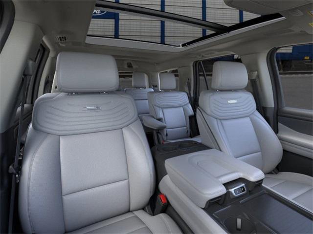 new 2025 Ford Expedition car, priced at $90,990
