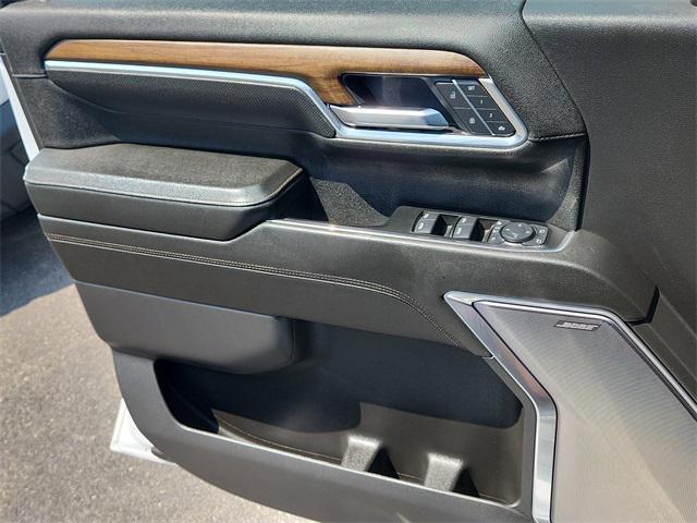 used 2025 Chevrolet Silverado 3500 car, priced at $75,998