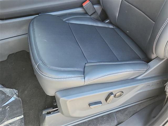 new 2025 Ford Expedition car, priced at $83,990