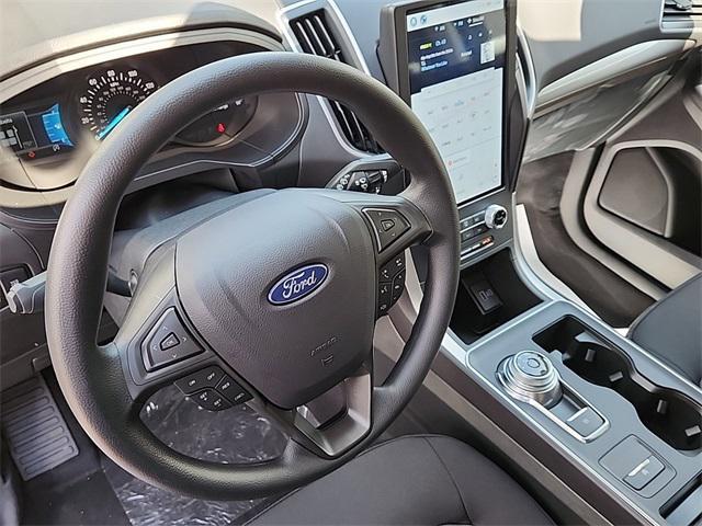 new 2024 Ford Edge car, priced at $33,974