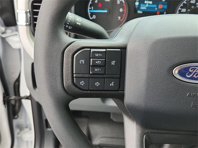 new 2025 Ford F-250 car, priced at $51,683