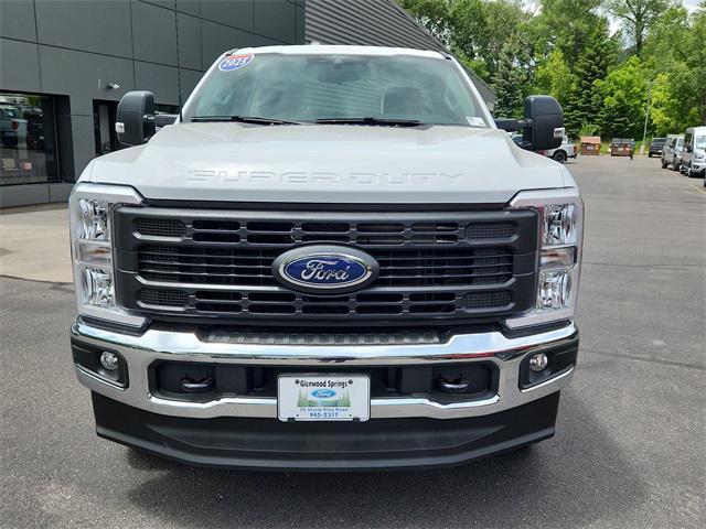 new 2025 Ford F-250 car, priced at $51,683