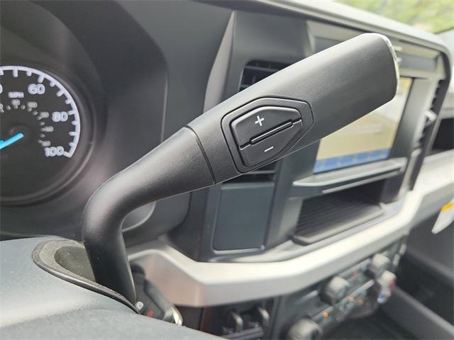 new 2025 Ford F-250 car, priced at $51,683
