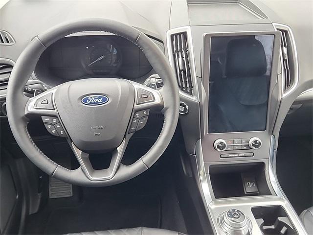 used 2024 Ford Edge car, priced at $38,124