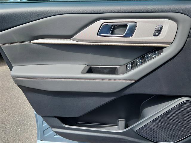 new 2025 Ford Explorer car, priced at $46,094