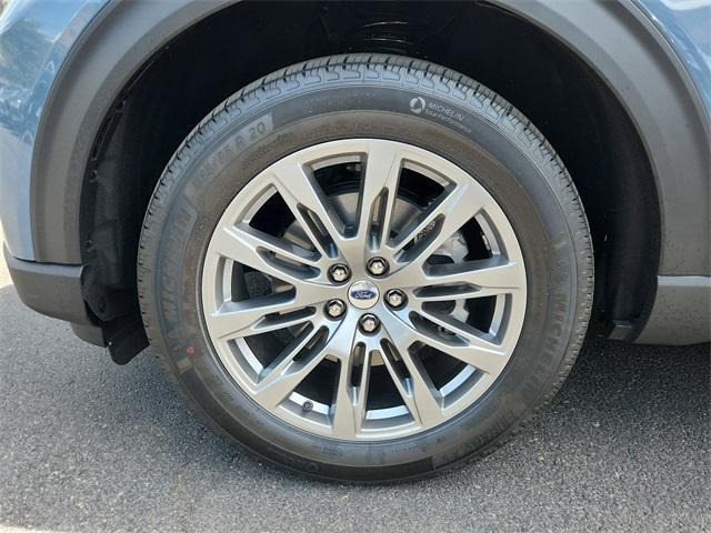new 2025 Ford Explorer car, priced at $46,094