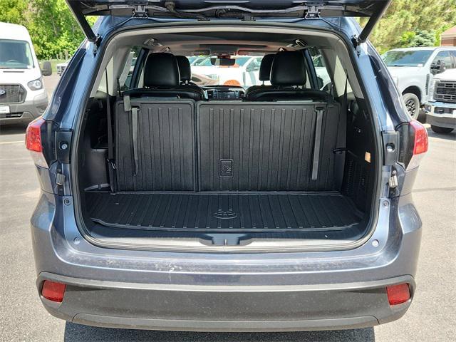 used 2019 Toyota Highlander car, priced at $27,351