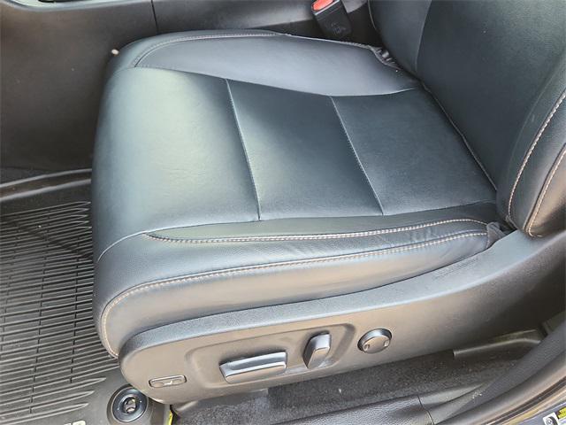 used 2019 Toyota Highlander car, priced at $27,351