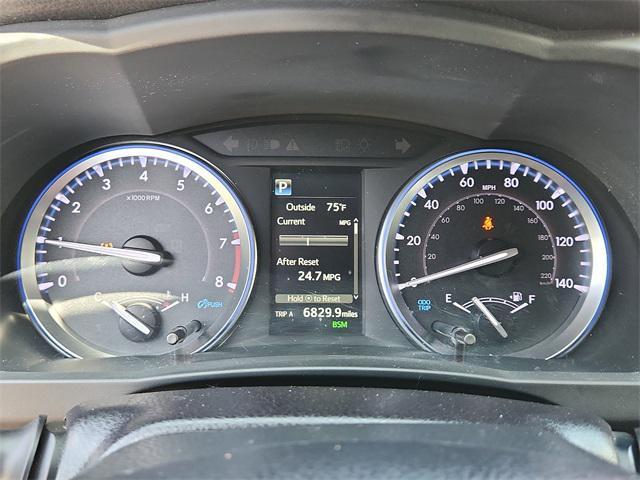 used 2019 Toyota Highlander car, priced at $27,351