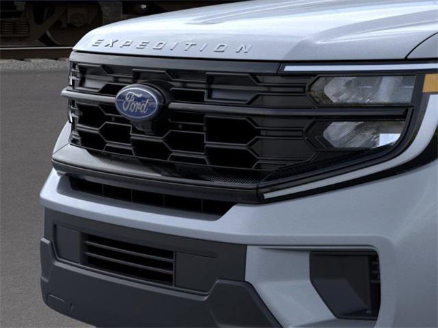 new 2025 Ford Expedition car, priced at $73,340