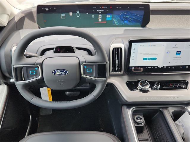 new 2025 Ford Expedition Max car, priced at $78,290