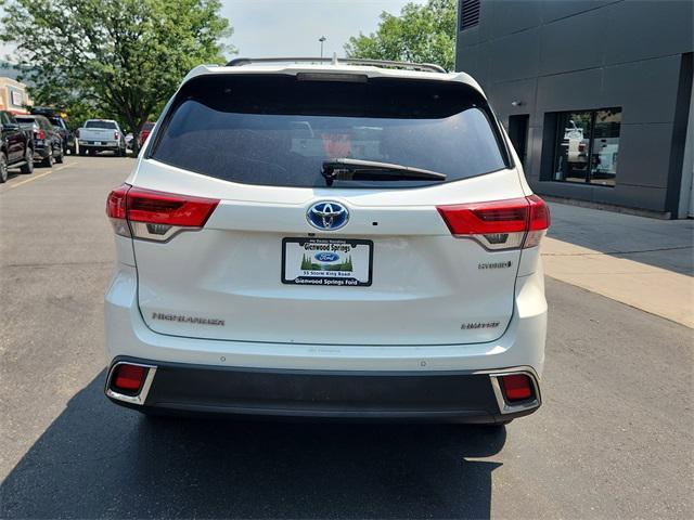 used 2019 Toyota Highlander Hybrid car, priced at $35,070