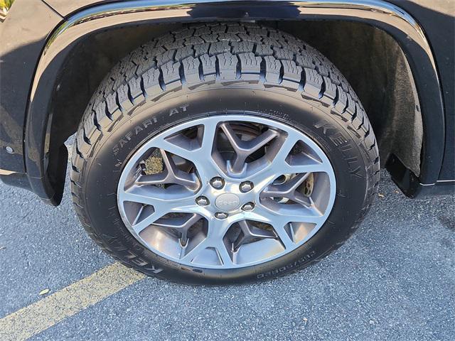 used 2020 Jeep Grand Cherokee car, priced at $25,861