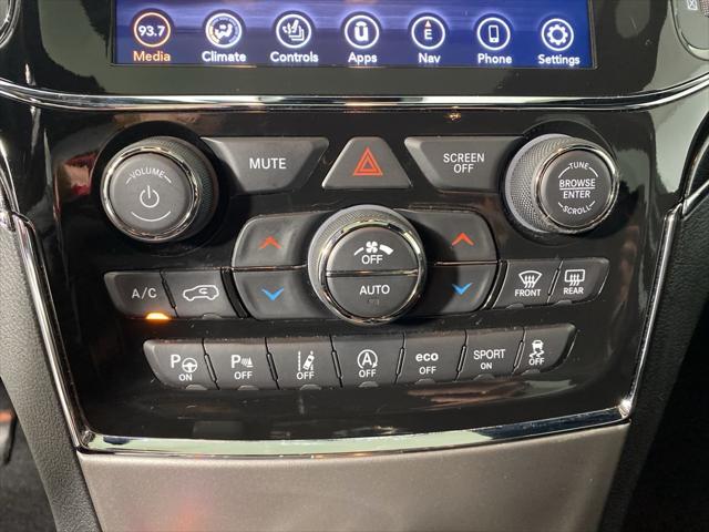 used 2021 Jeep Grand Cherokee car, priced at $32,929
