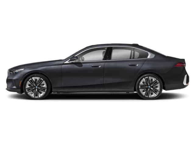 new 2025 BMW 540 car, priced at $79,325