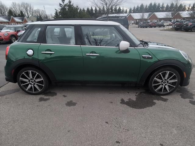 used 2023 MINI Hardtop car, priced at $27,511