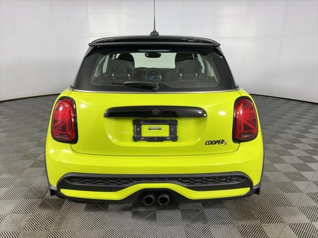 used 2023 MINI Hardtop car, priced at $28,923