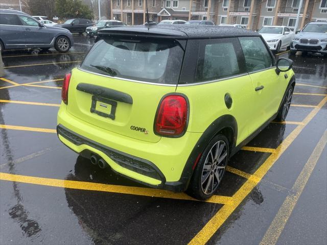used 2023 MINI Hardtop car, priced at $28,923