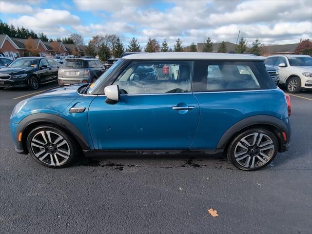 used 2023 MINI Hardtop car, priced at $25,923