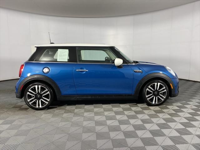 used 2023 MINI Hardtop car, priced at $25,923