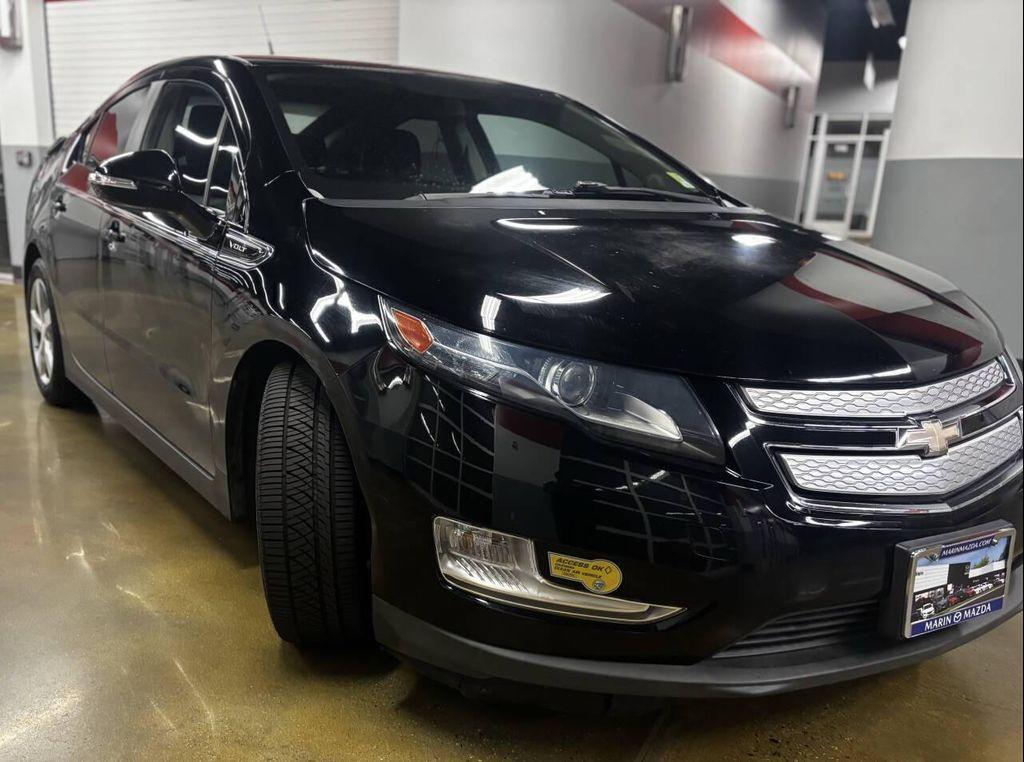used 2014 Chevrolet Volt car, priced at $8,000