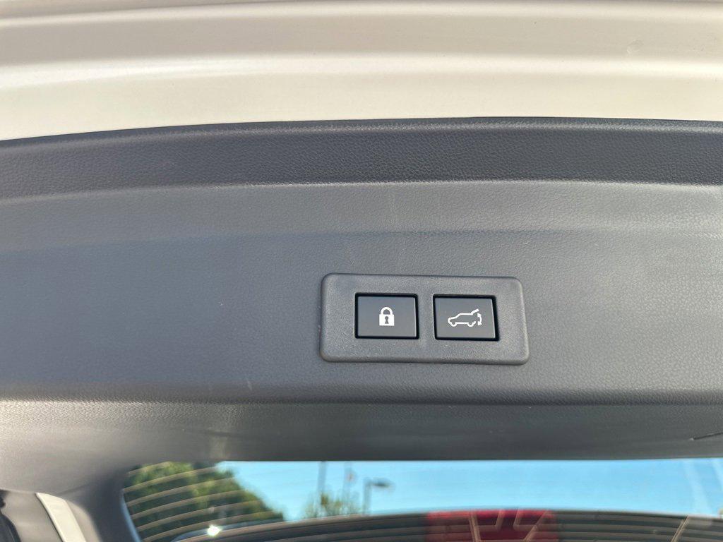 new 2025 Subaru Ascent car, priced at $45,717