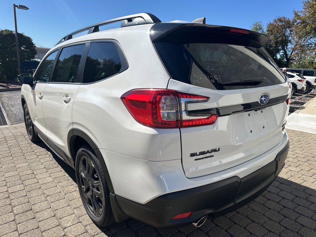 new 2025 Subaru Ascent car, priced at $45,717