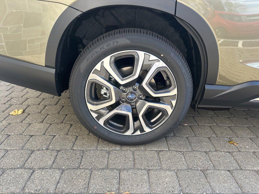 new 2025 Subaru Ascent car, priced at $49,927