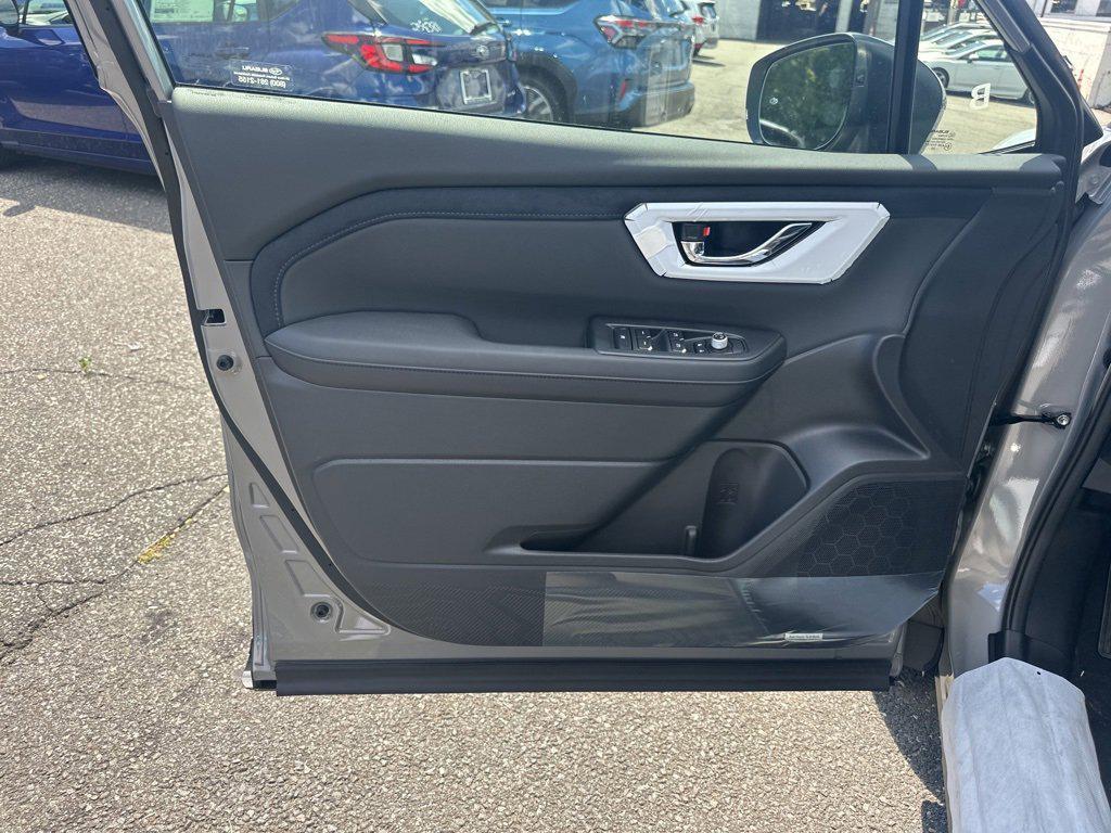 new 2025 Subaru Forester car, priced at $41,318