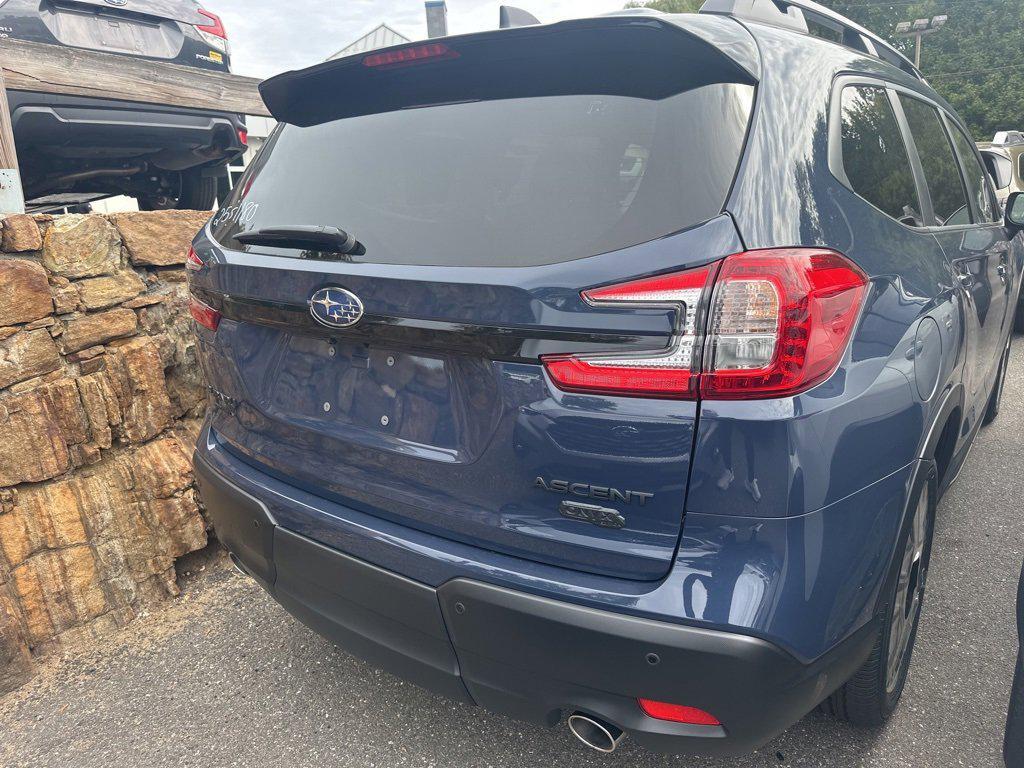 new 2025 Subaru Ascent car, priced at $53,273