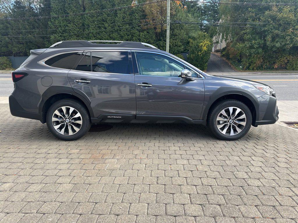 new 2025 Subaru Outback car, priced at $43,928
