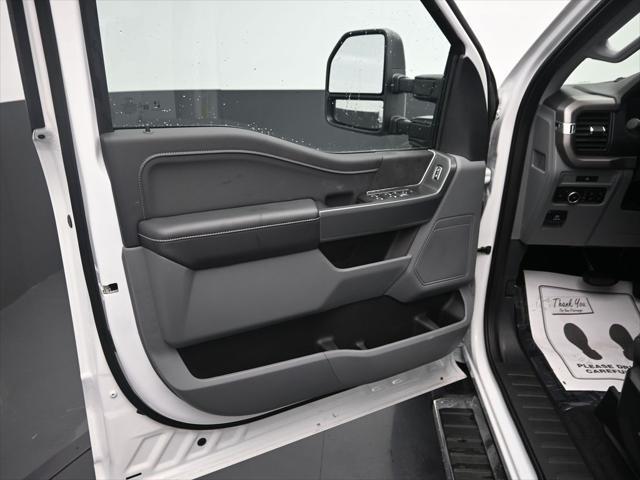 new 2025 Ford F-150 car, priced at $59,002