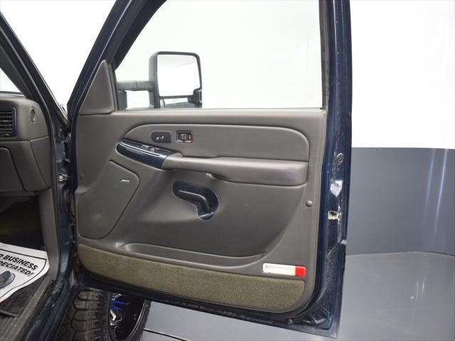 used 2005 Chevrolet Silverado 2500 car, priced at $19,950