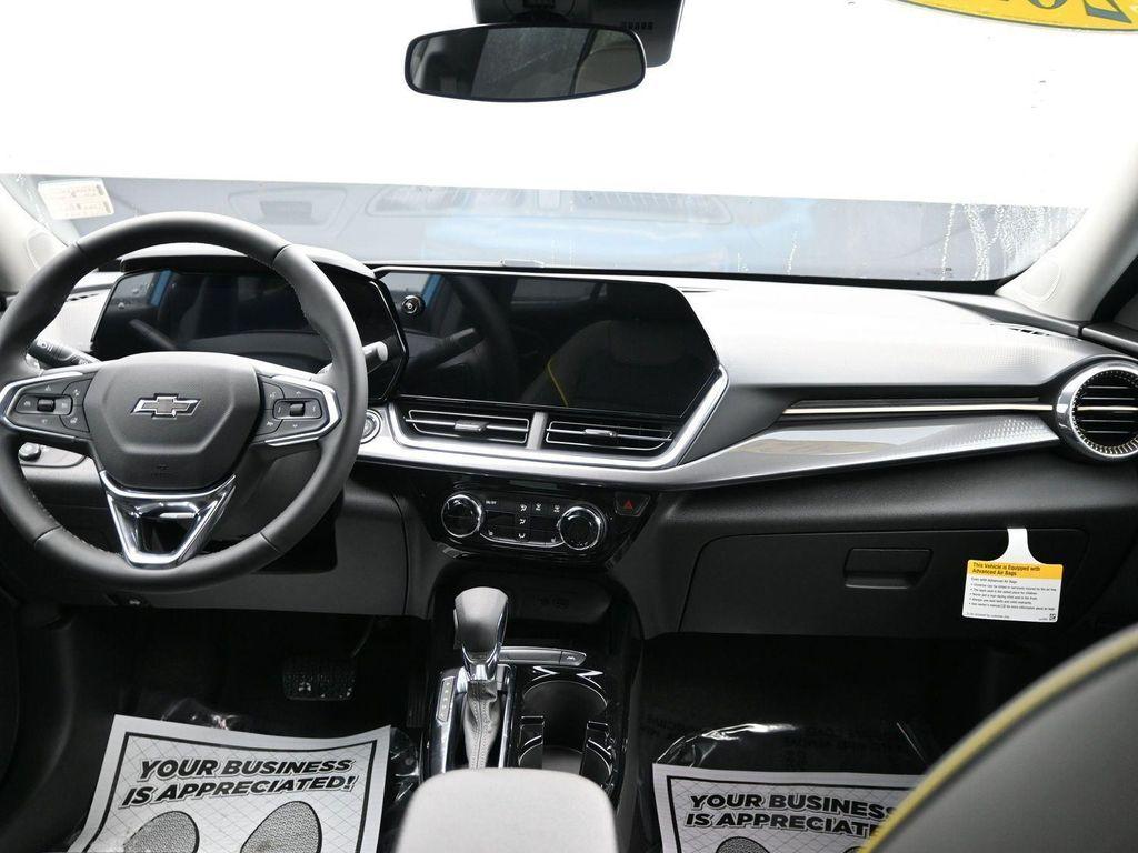 new 2026 Chevrolet Trax car, priced at $27,385