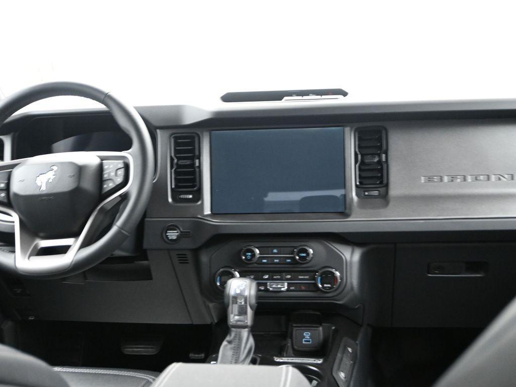 new 2025 Ford Bronco car, priced at $47,110