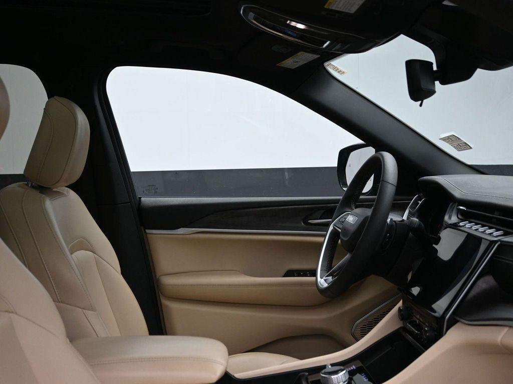 used 2024 Jeep Grand Cherokee L car, priced at $33,965