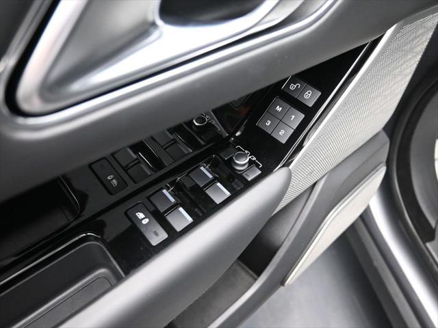 used 2020 Land Rover Range Rover Velar car, priced at $29,750
