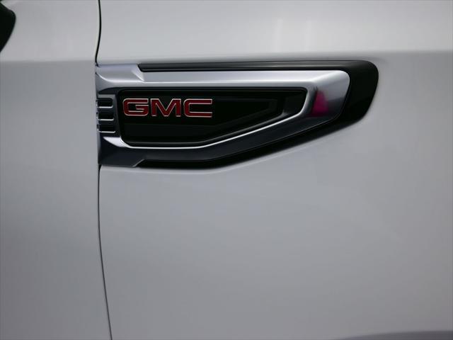 used 2025 GMC Yukon car, priced at $77,980