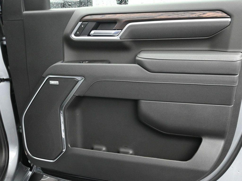 new 2026 GMC Sierra 2500 car, priced at $72,167