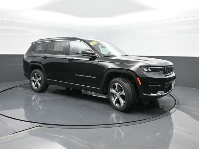new 2025 Jeep Grand Cherokee L car, priced at $45,623