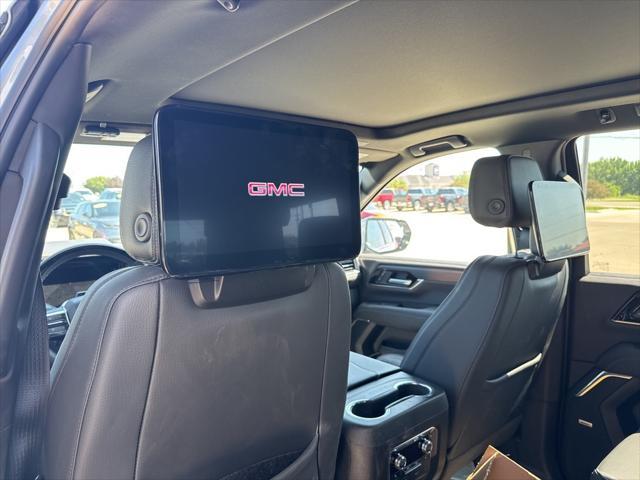 used 2025 GMC Yukon car, priced at $89,550