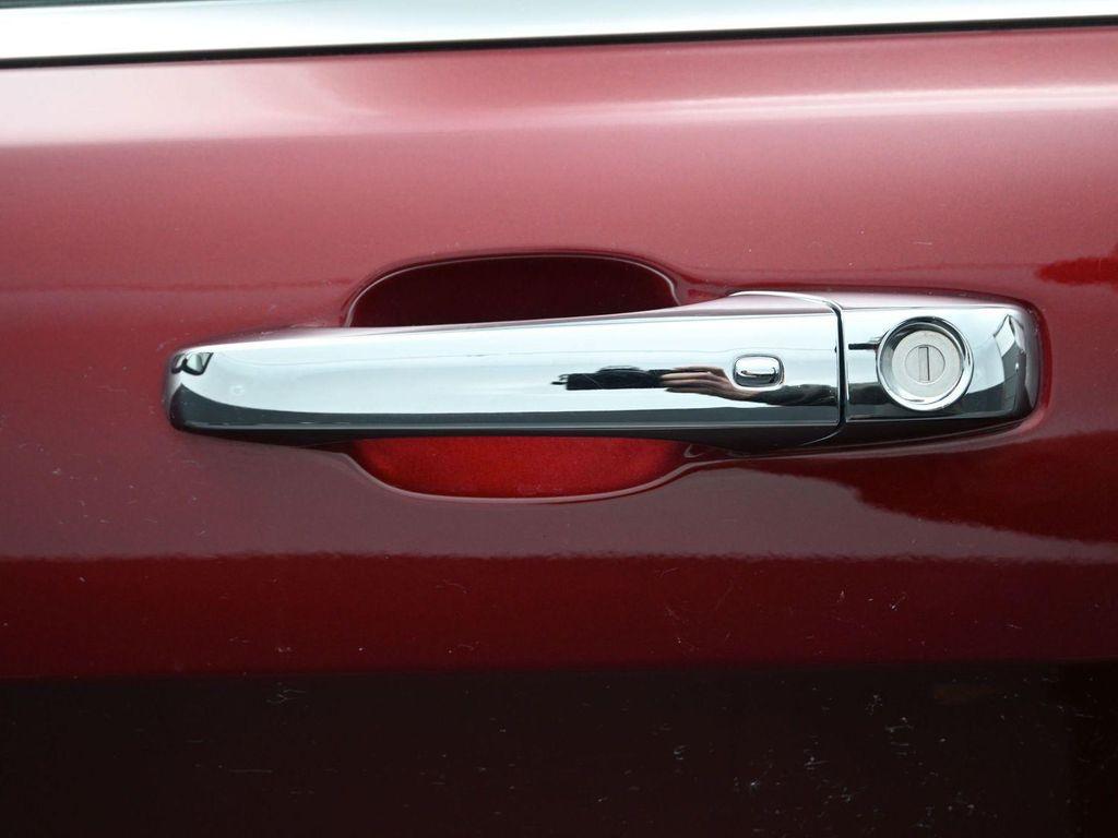 used 2021 Jeep Grand Cherokee car, priced at $25,840