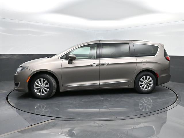 used 2018 Chrysler Pacifica car, priced at $15,498