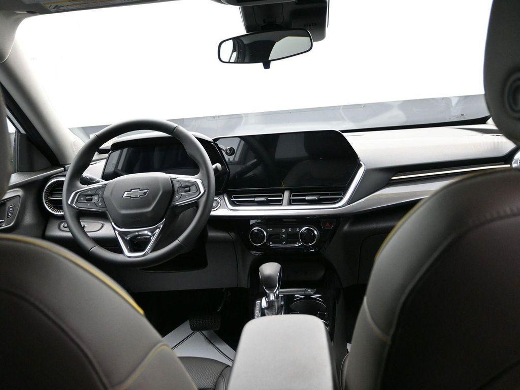 new 2025 Chevrolet Trax car, priced at $26,690
