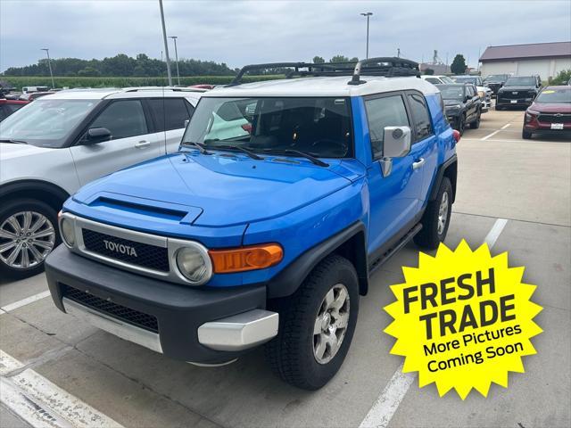 used 2007 Toyota FJ Cruiser car, priced at $13,500