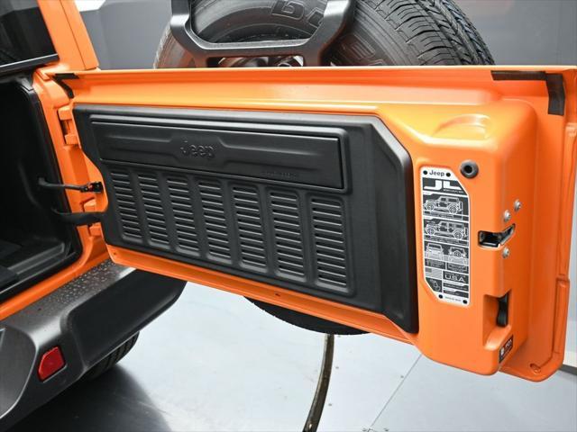 new 2025 Jeep Wrangler car, priced at $53,178